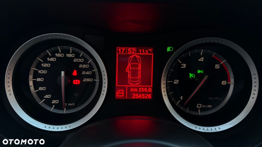 Alfa Romeo 159 1.9 JTDM 16V DPF Distinctive - 23