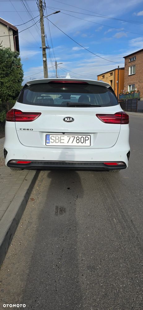 Kia Ceed 1.6 CRDi SCR M - 5