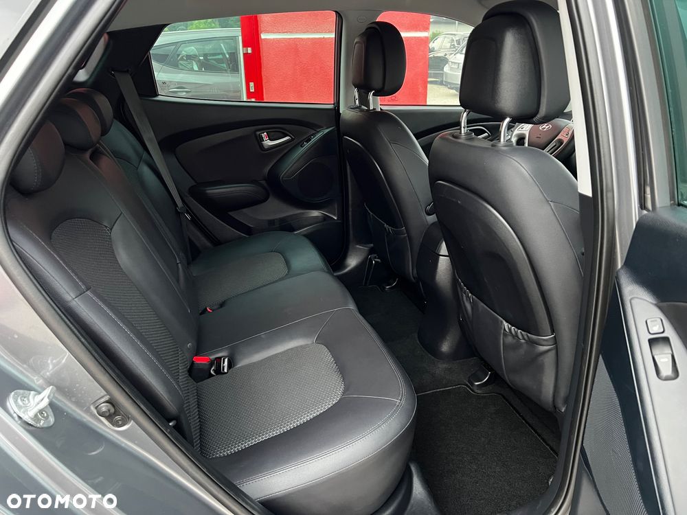 Hyundai ix35 2.0 CRDi 4WD Automatik Premium - 38