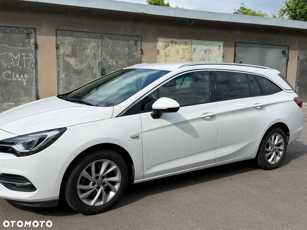 Opel Astra 1.2 Turbo Start/Stop Business Elegance - 4