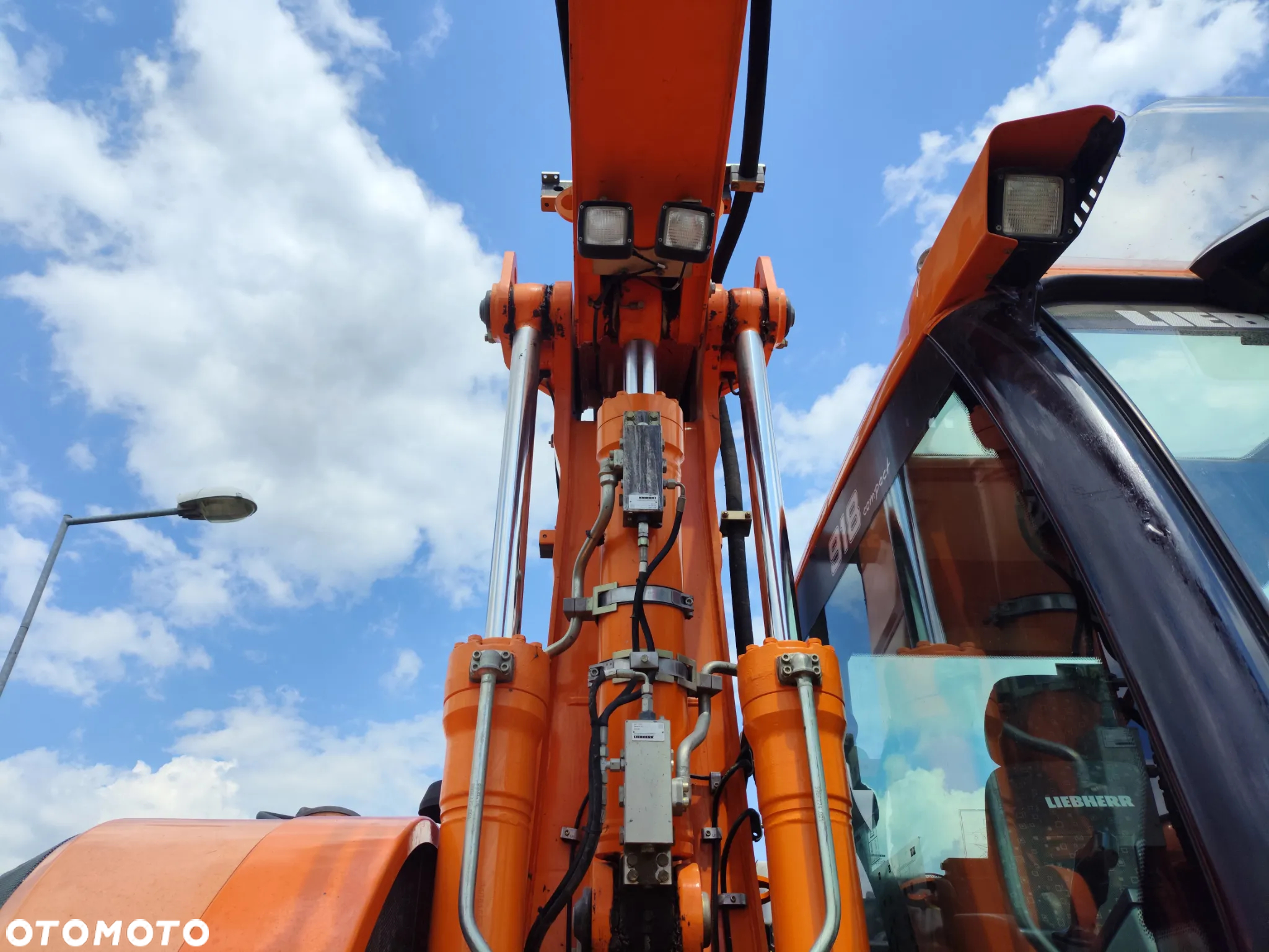 Liebherr A 918 COMPACT / BEZ DPF I ADBLUE / SPROWADZONA / KOPARKA KOŁOWA / 10 000 MTG / KOMPLET ŁYŻEK / - 11