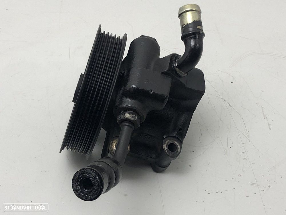 Bomba direcção assistida FORD FOCUS 1.8 TDCi | 03.01 - 11.04 REF. MOTOR F9DA - 5