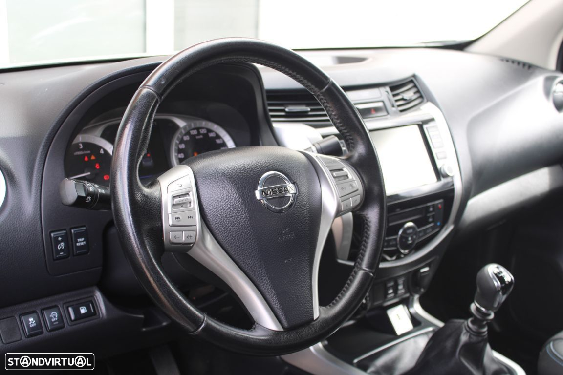 Nissan Navara 2.3 dCi CD 4WD N-Connecta Nav - 23