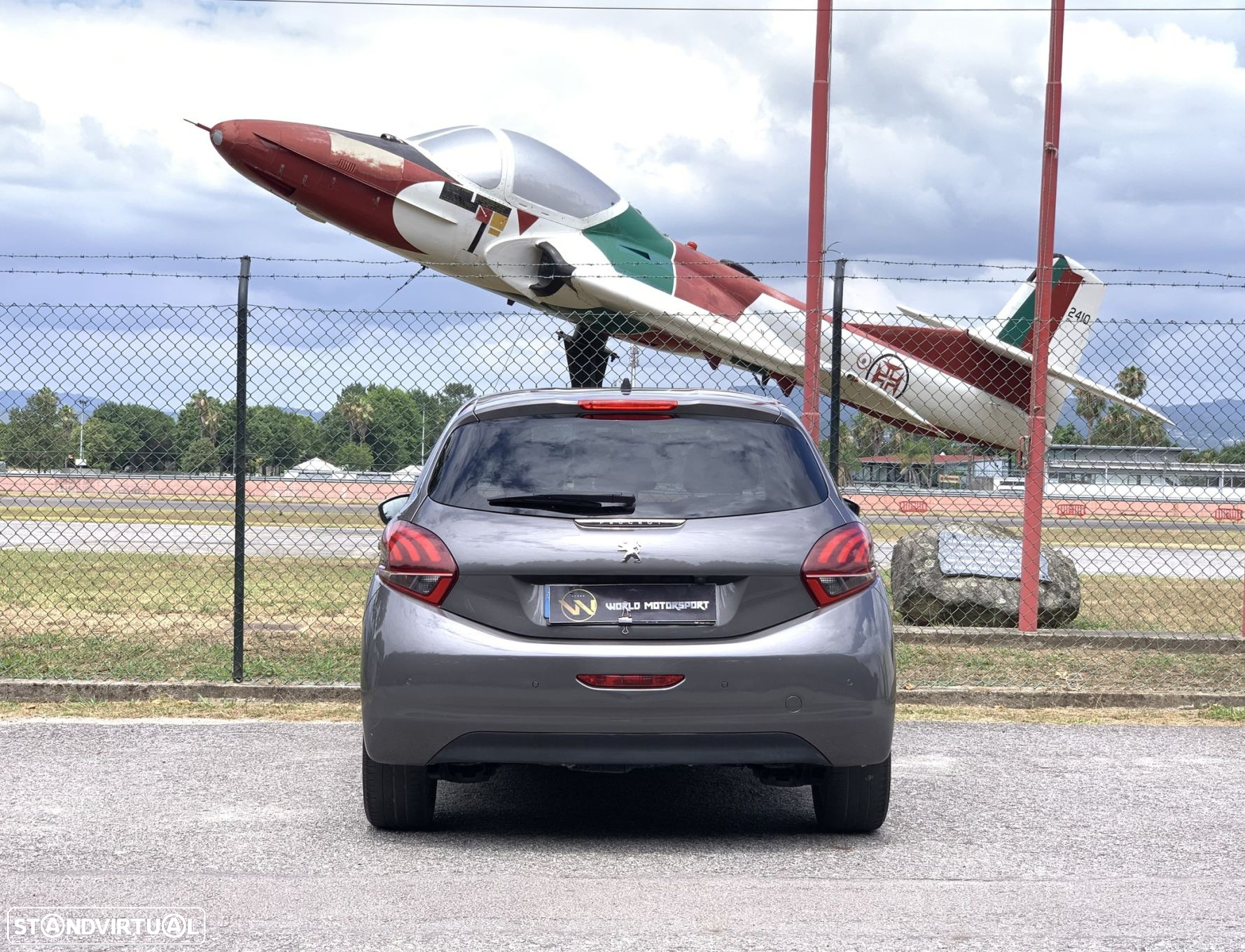 Peugeot 208 1.6 BlueHDi Allure - 4