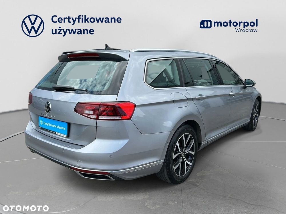 Volkswagen Passat 1.5 TSI EVO Elegance DSG - 16