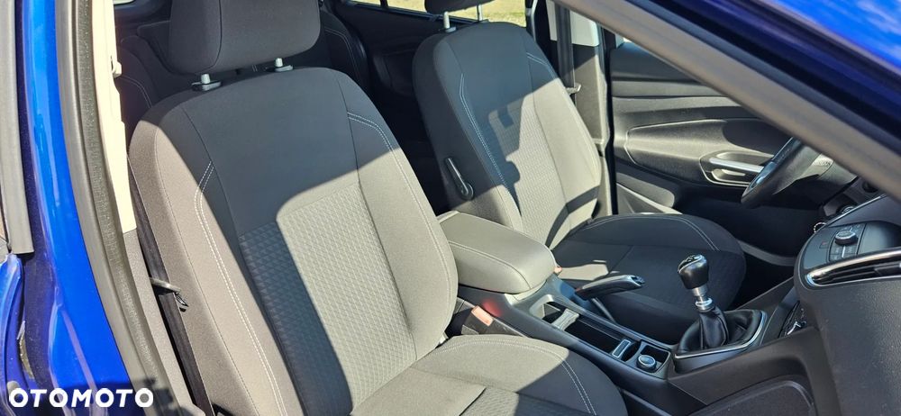 Ford Grand C-MAX - 21
