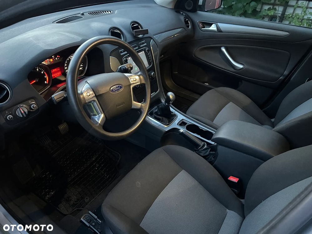 Ford Mondeo 1.6 Titanium - 15