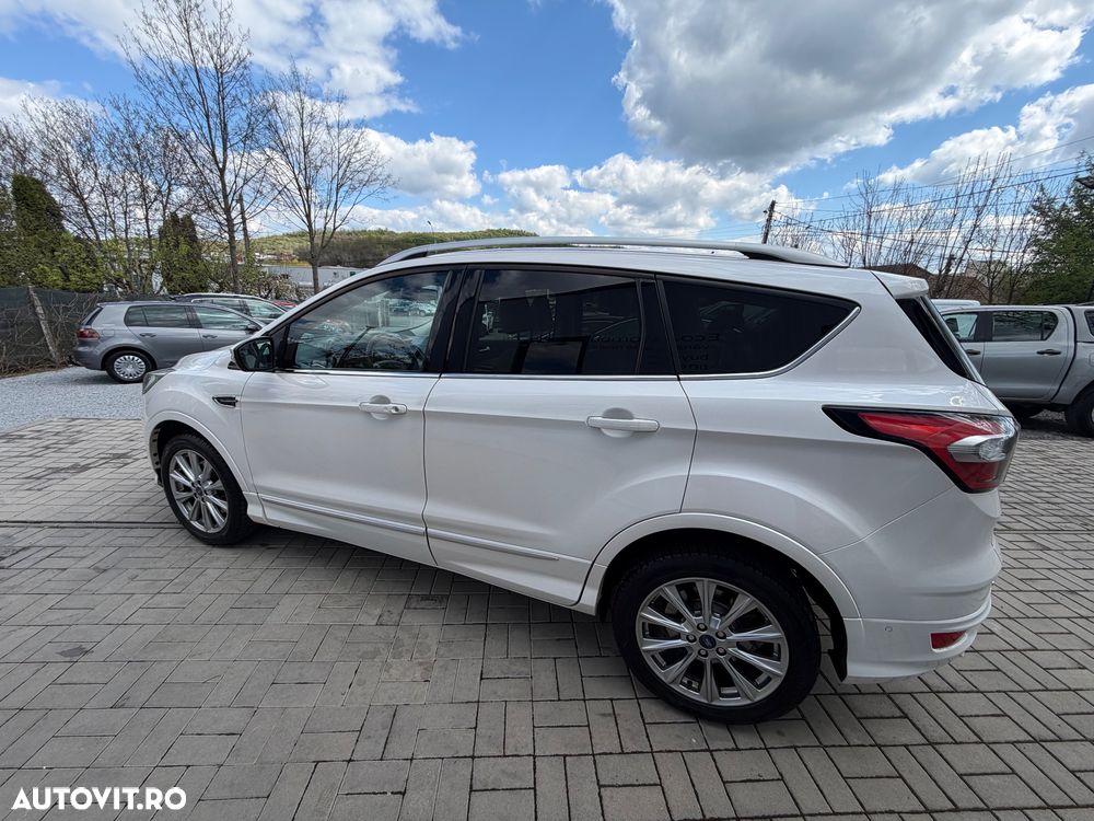 Ford Kuga 2.0 TDCi 4WD Powershift Vignale - 10