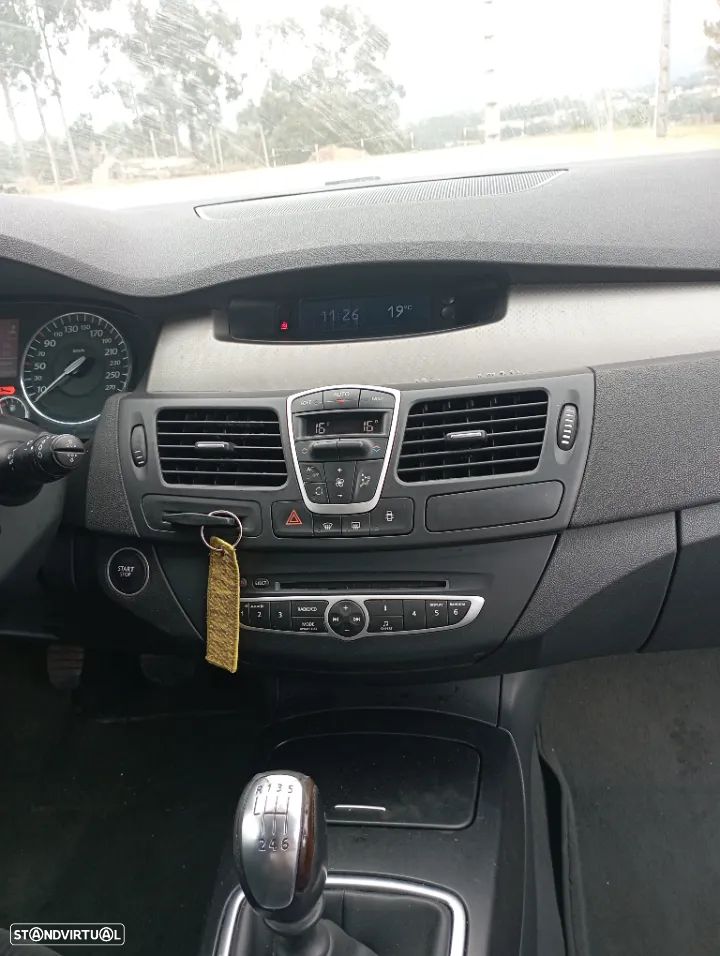 Renault Laguna III 1.5 Dci 2008 para Peças - 9