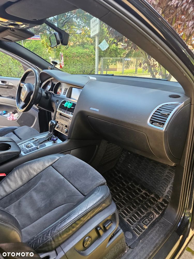 Audi Q7 3.0 TDI DPF quattro tiptronic - 23