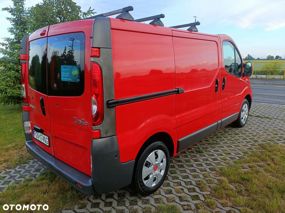 Renault Trafic - 2