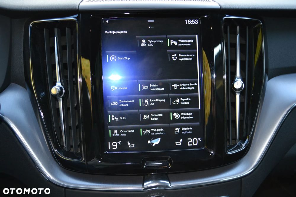Volvo XC 60 - 26