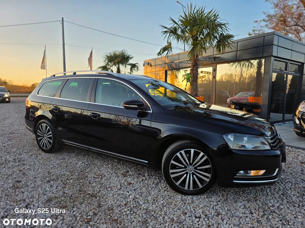 Volkswagen Passat - 4