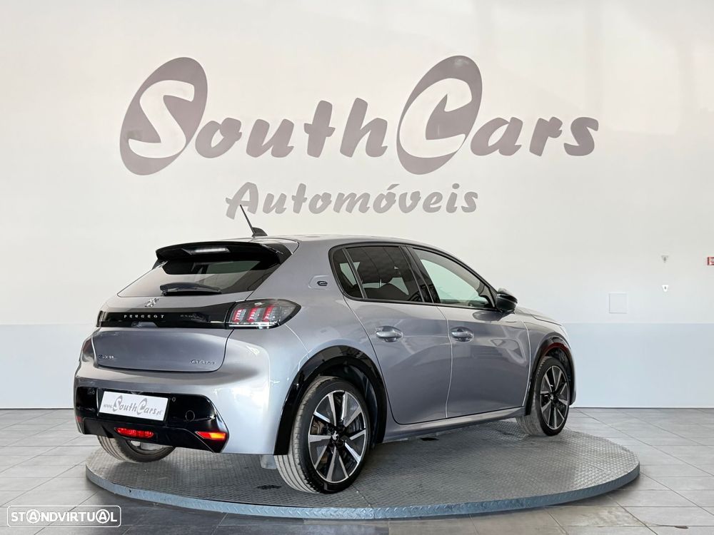 Peugeot e-208 50 kWh GT Line - 3