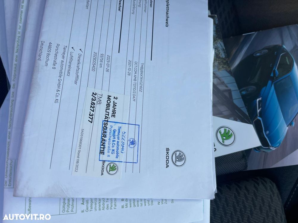 Skoda Octavia Combi 2.0 TDI DSG Exclusive - 14