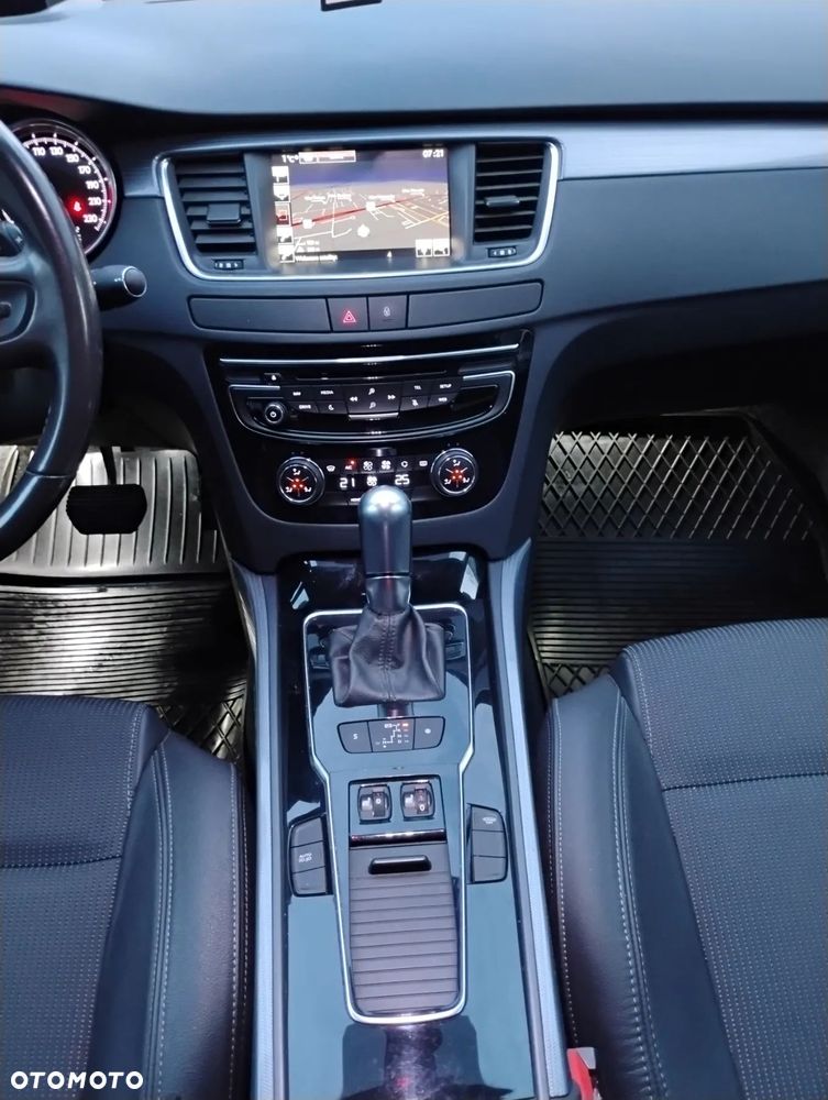 Peugeot 508 2.0 BlueHDi Allure S&S - 25