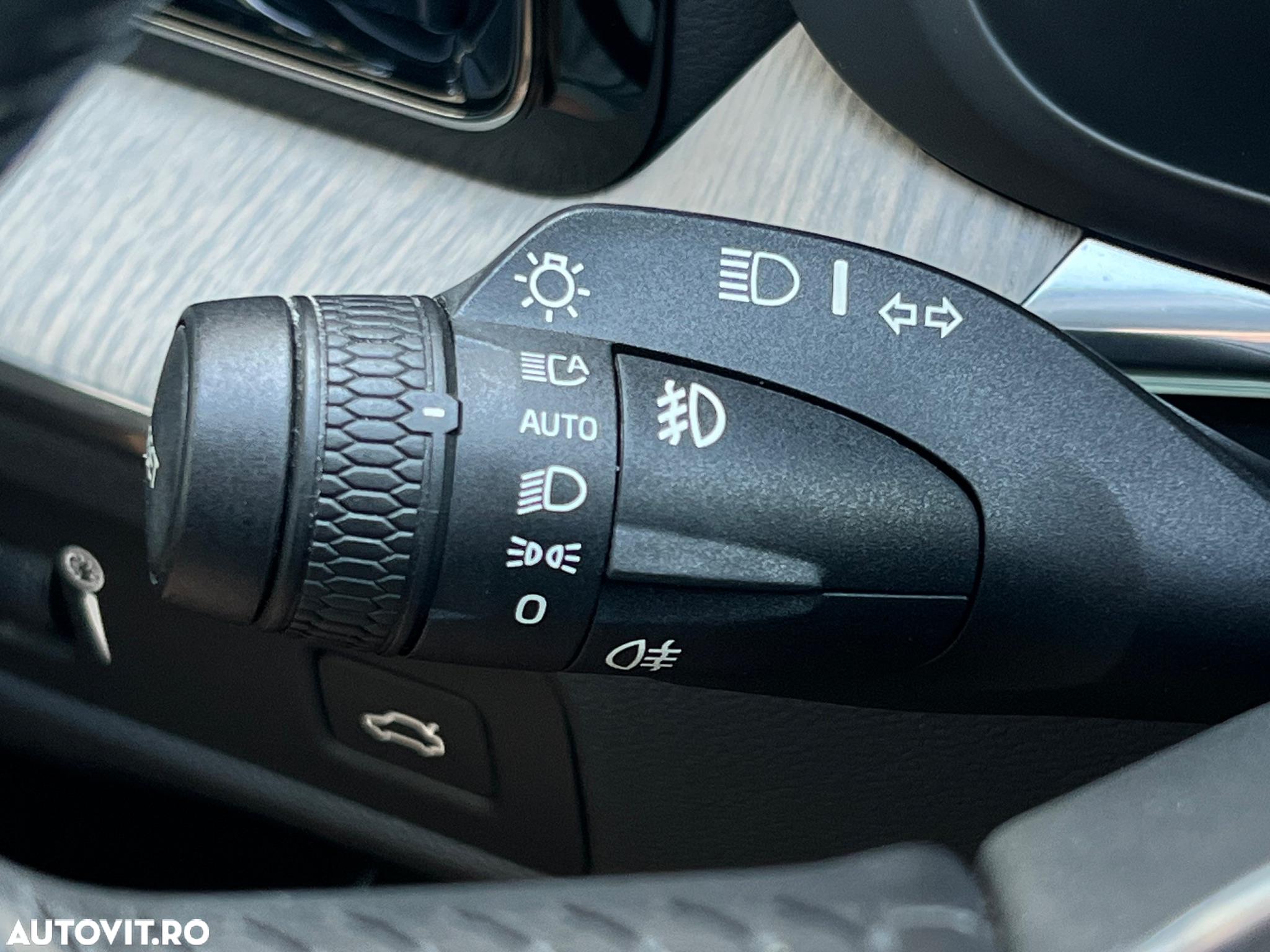 Volvo XC 60 D5 AWD Inscription - 23