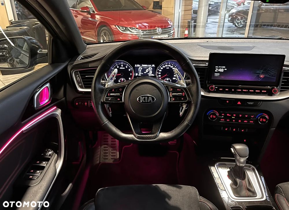 Kia ProCeed 1.6 T-GDI GT DCT - 15