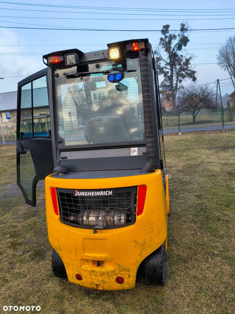 Jungheinrich DFG 320S - 2
