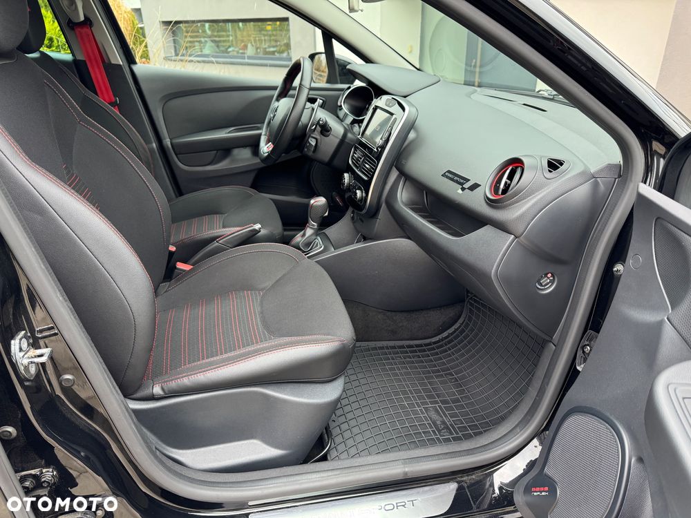 Renault Clio TCe 200 EDC Sport R.S - 20