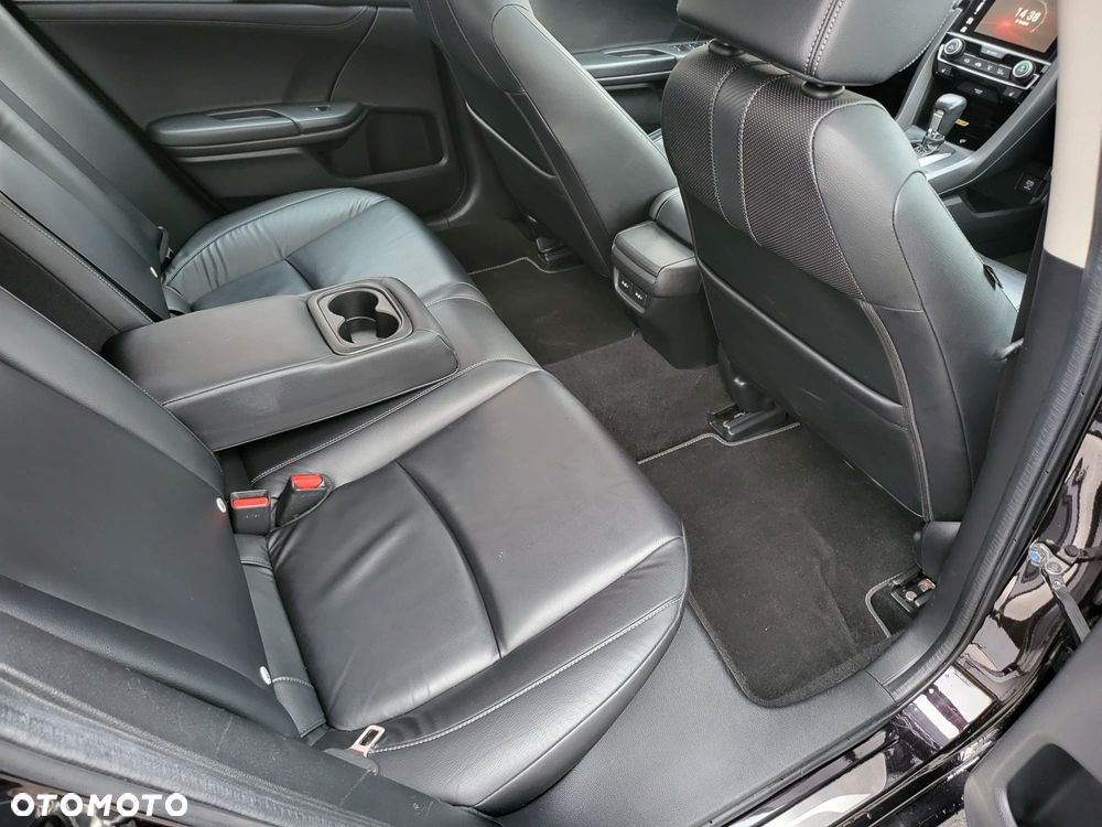 Honda Civic 1.5 i-VTEC Turbo CVT Comfort - 33