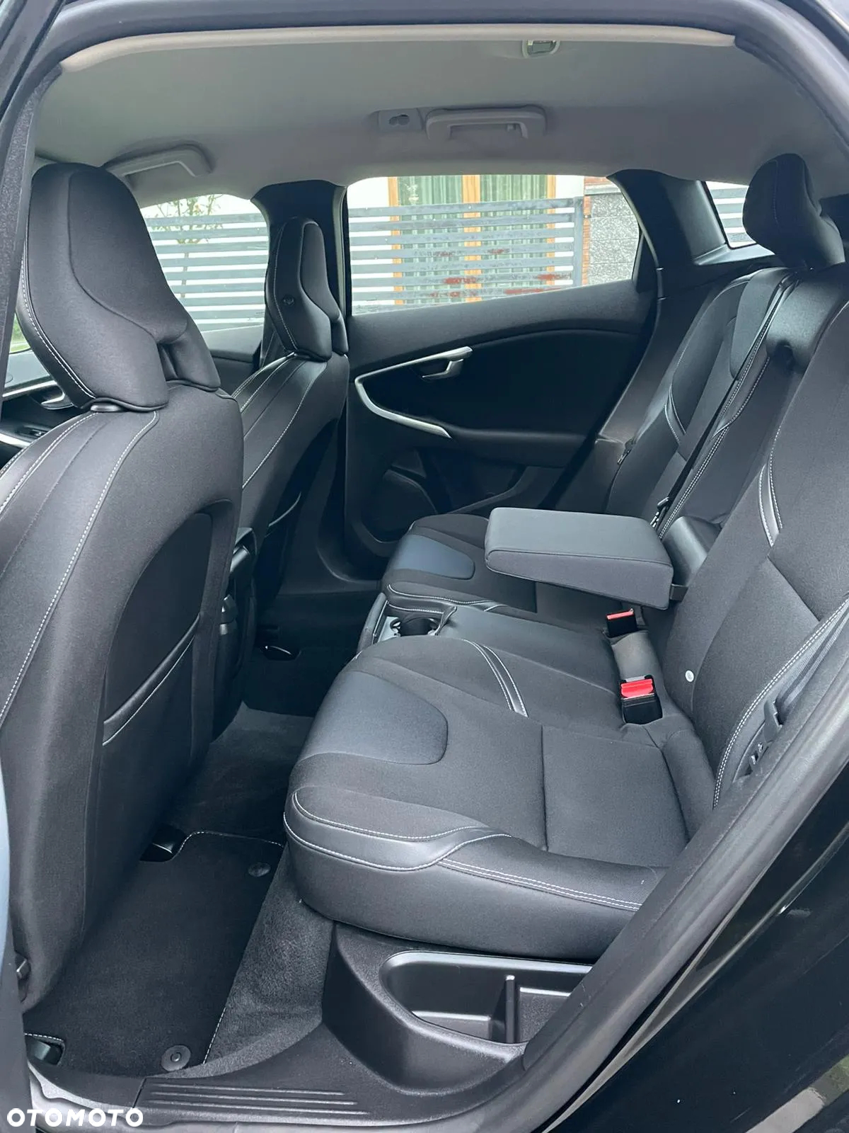 Volvo V40 D2 Summum - 20