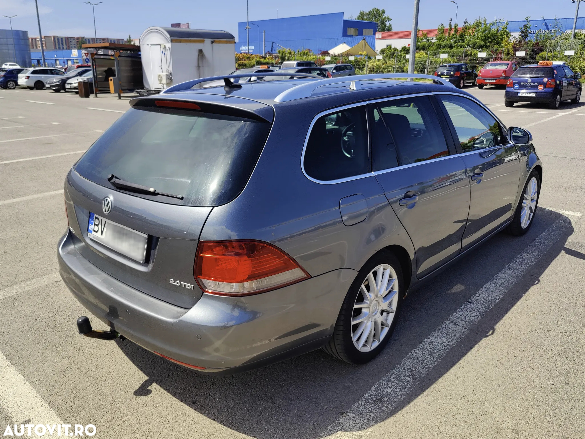 Volkswagen Golf Variant 2.0 TDI DPF Highline - 3