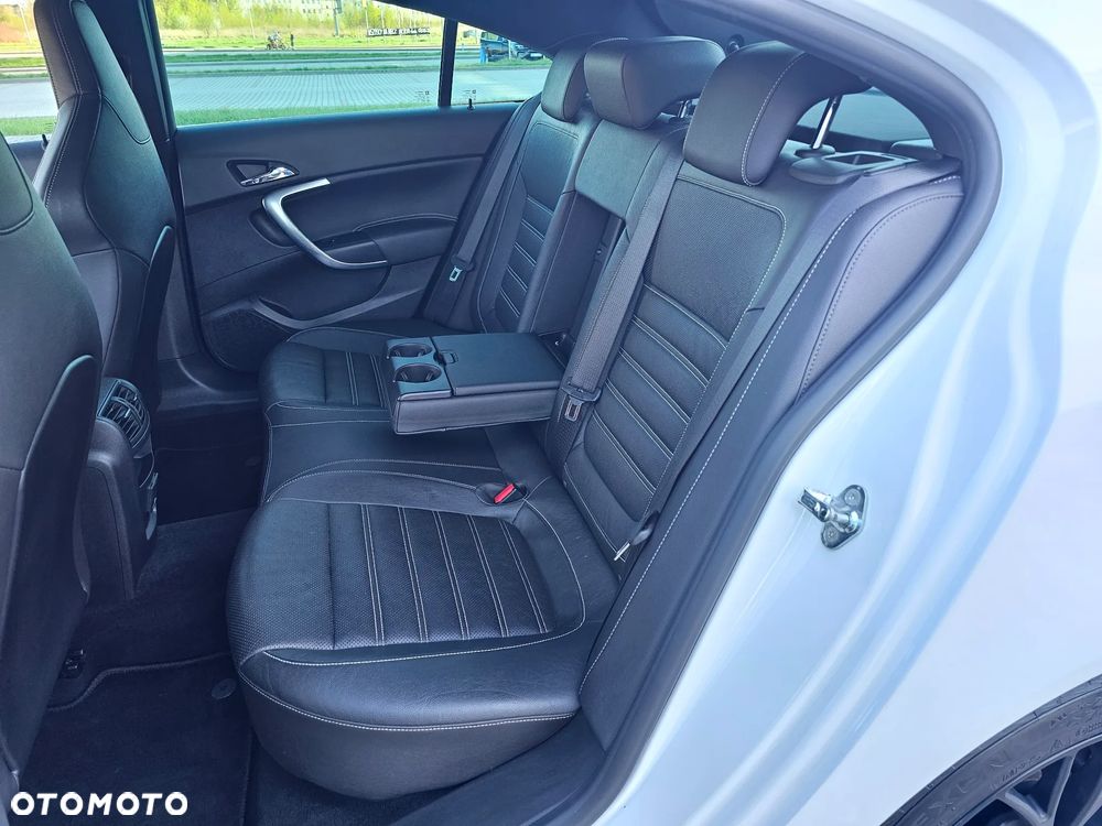 Opel Insignia 2.8 V6 Turbo 4x4 OPC - 19