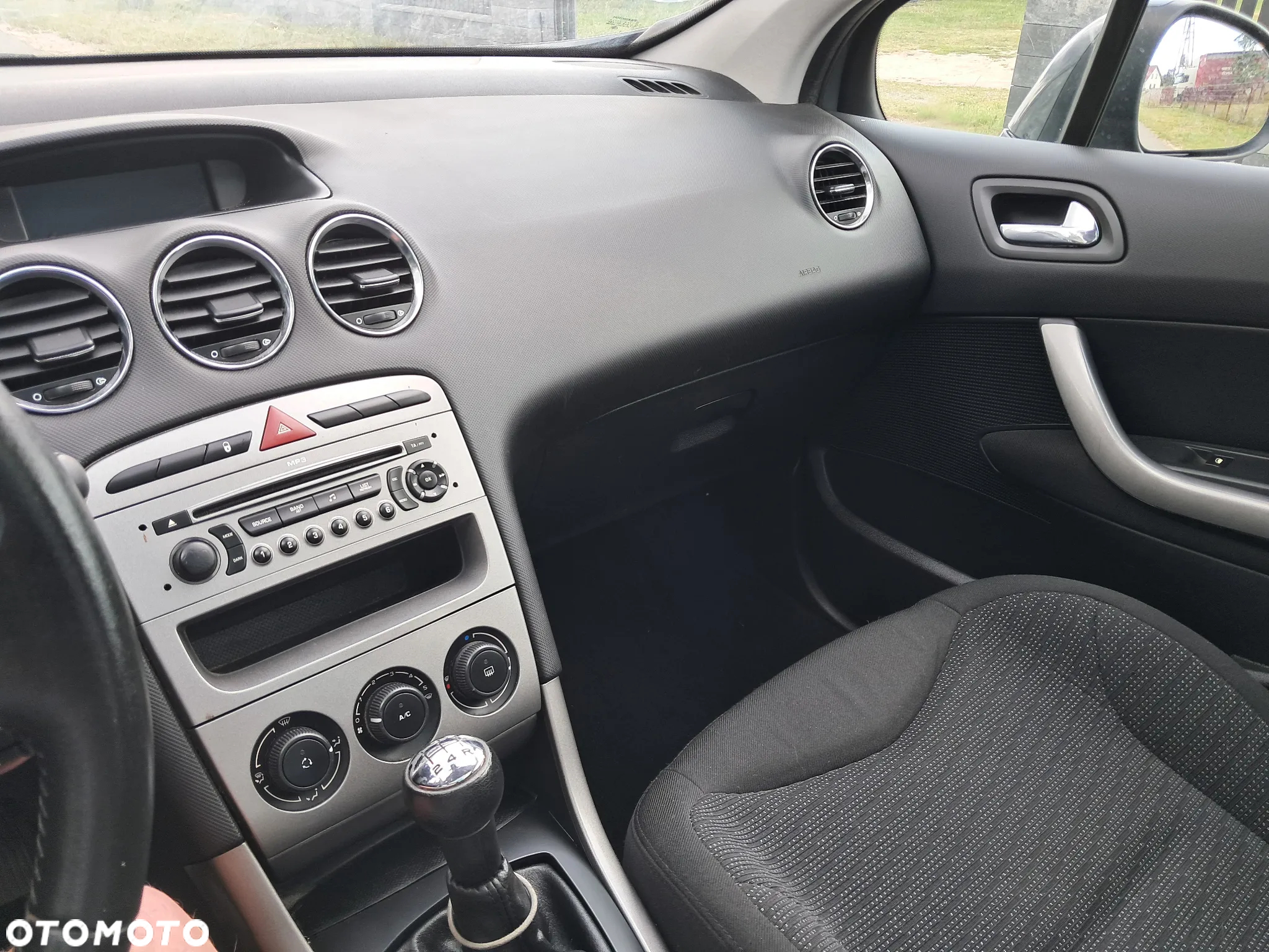 Peugeot 308 - 14