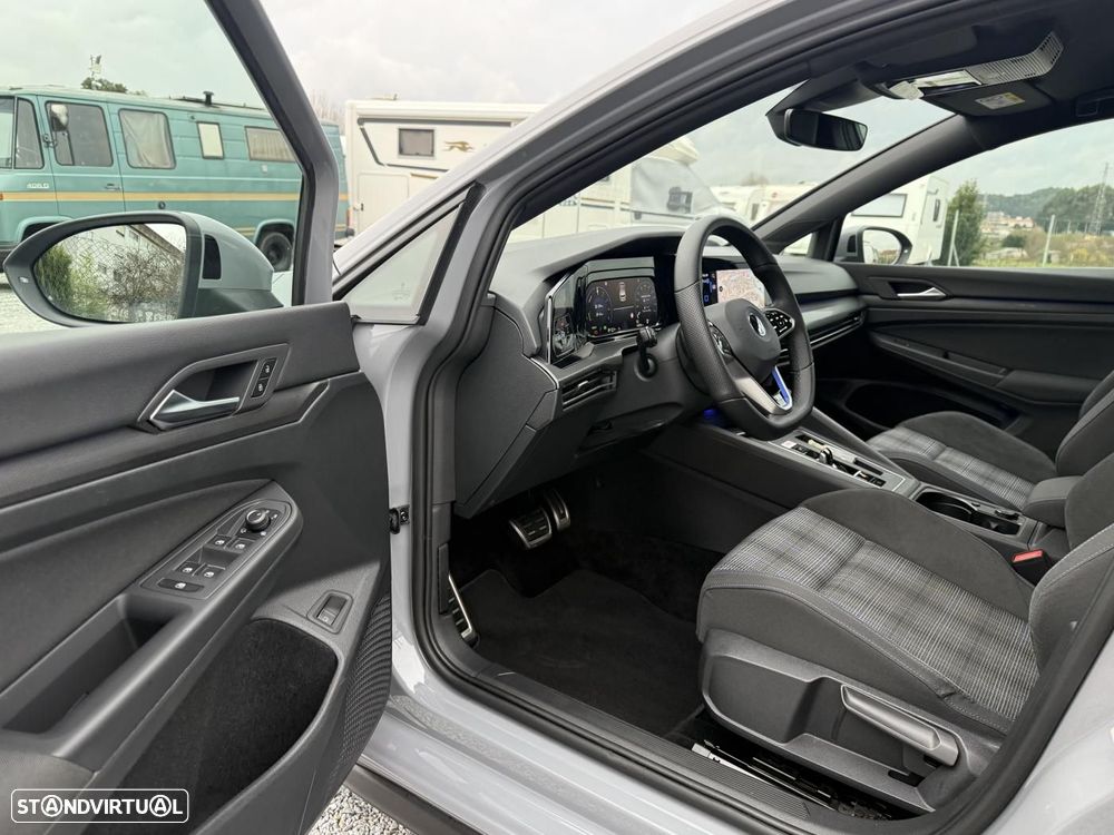 VW Golf 1.4 TSI GTE+ DSG - 25
