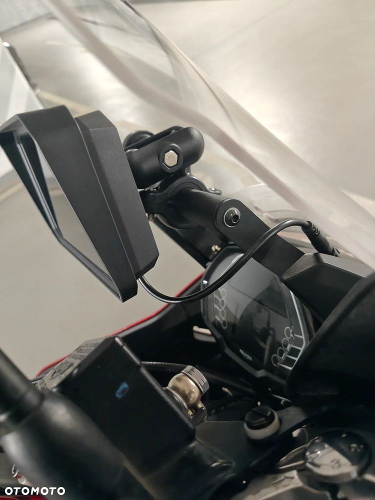 Triumph Tiger - 11