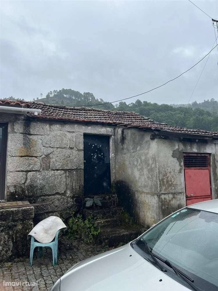 Moradia Rústica T2 Venda em Cabril,Montalegre - Grande imagem: 2/15