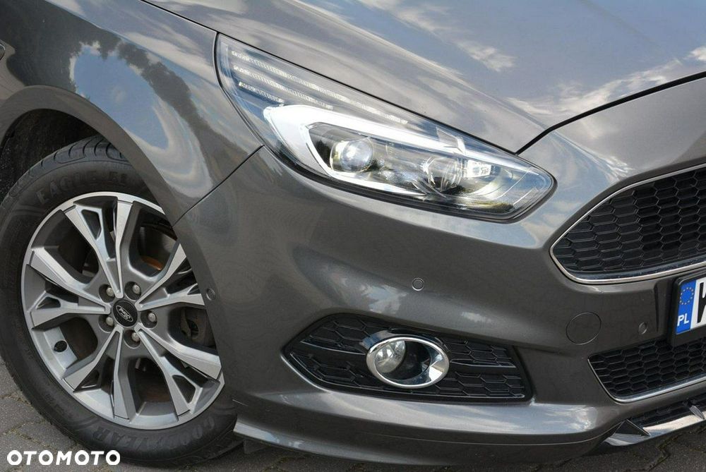 Ford S-Max - 7