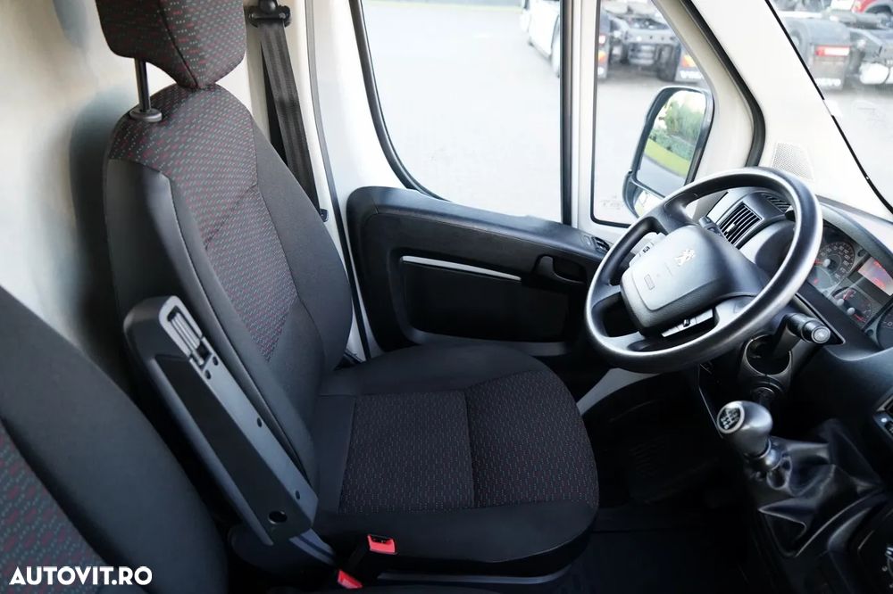 Iveco BOXER / 2.2 - 120 CP / L3H3 / AUTOUTILIZATOR DIN TABLĂ / 2022 / MANUAL / IMPORTAT - 26