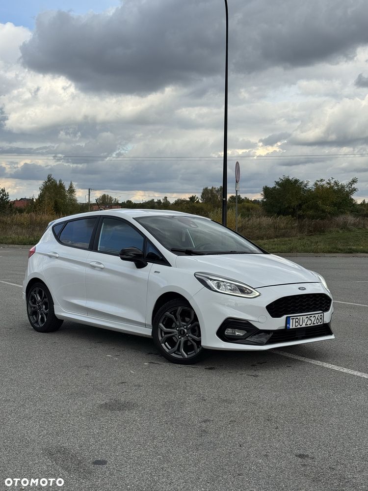 Ford Fiesta 2019 photo 2