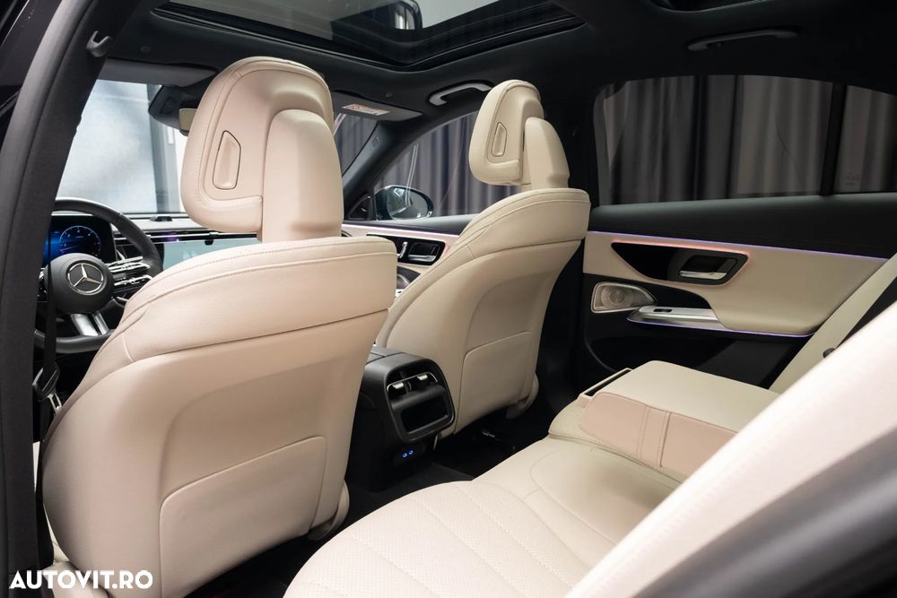 Mercedes-Benz E 220 d 4MATIC 9G-TRONIC Edition AMG Line - 33