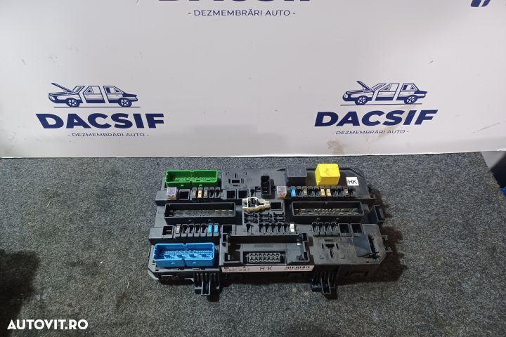 Panou sigurante si relee 13206762 Opel Astra H [2004 - 2007] wagon 1. - 1