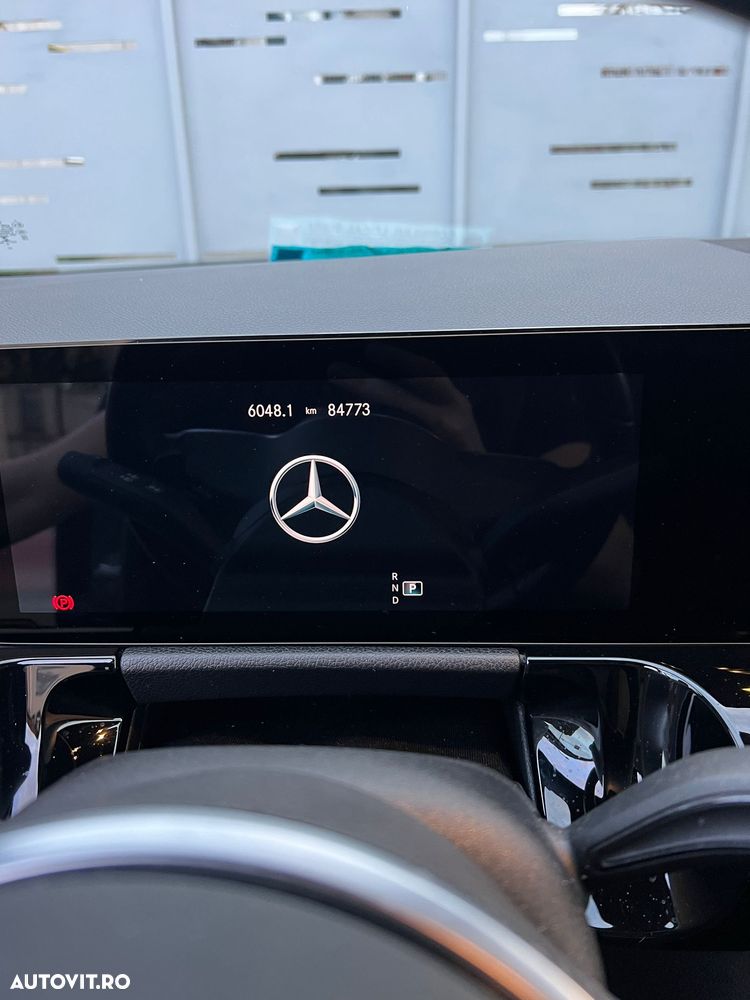 Mercedes-Benz GLA 200 d 4MATIC Aut. - 11