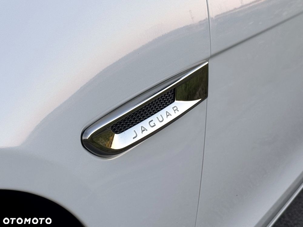 Jaguar XF 2.0 i4D AWD Prestige - 22