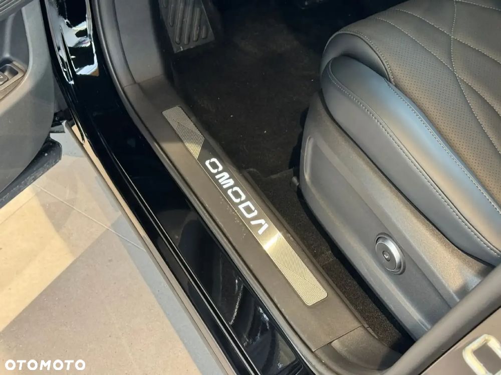 Omoda 9 1.5 Super Hybrid Exclusive AWD - 8