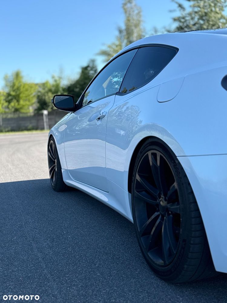 Hyundai Genesis Coupe 3.8 V6 Executive - 31