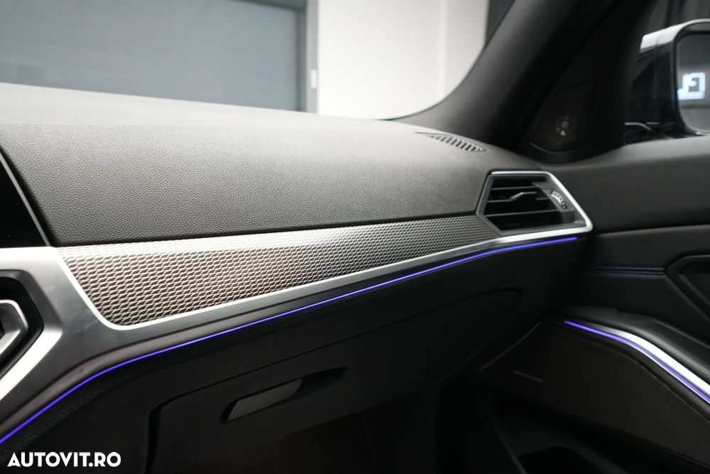 BMW M3 M340i xDrive - 24
