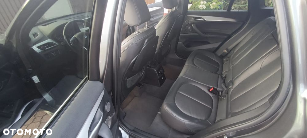 BMW X1 xDrive20d xLine - 10