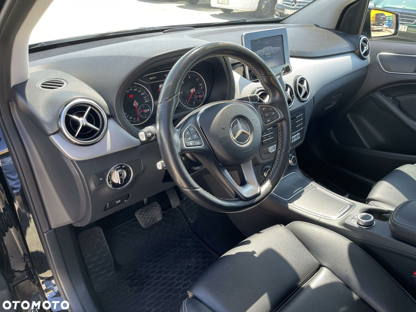 Mercedes-Benz Klasa B - 10
