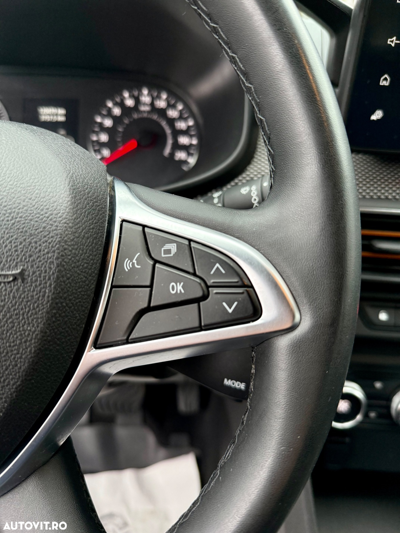 Dacia Sandero Stepway TCe 90 CVT Comfort - 17