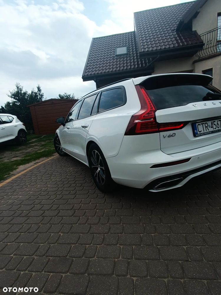 Volvo V60 D4 Geartronic R-Design - 30
