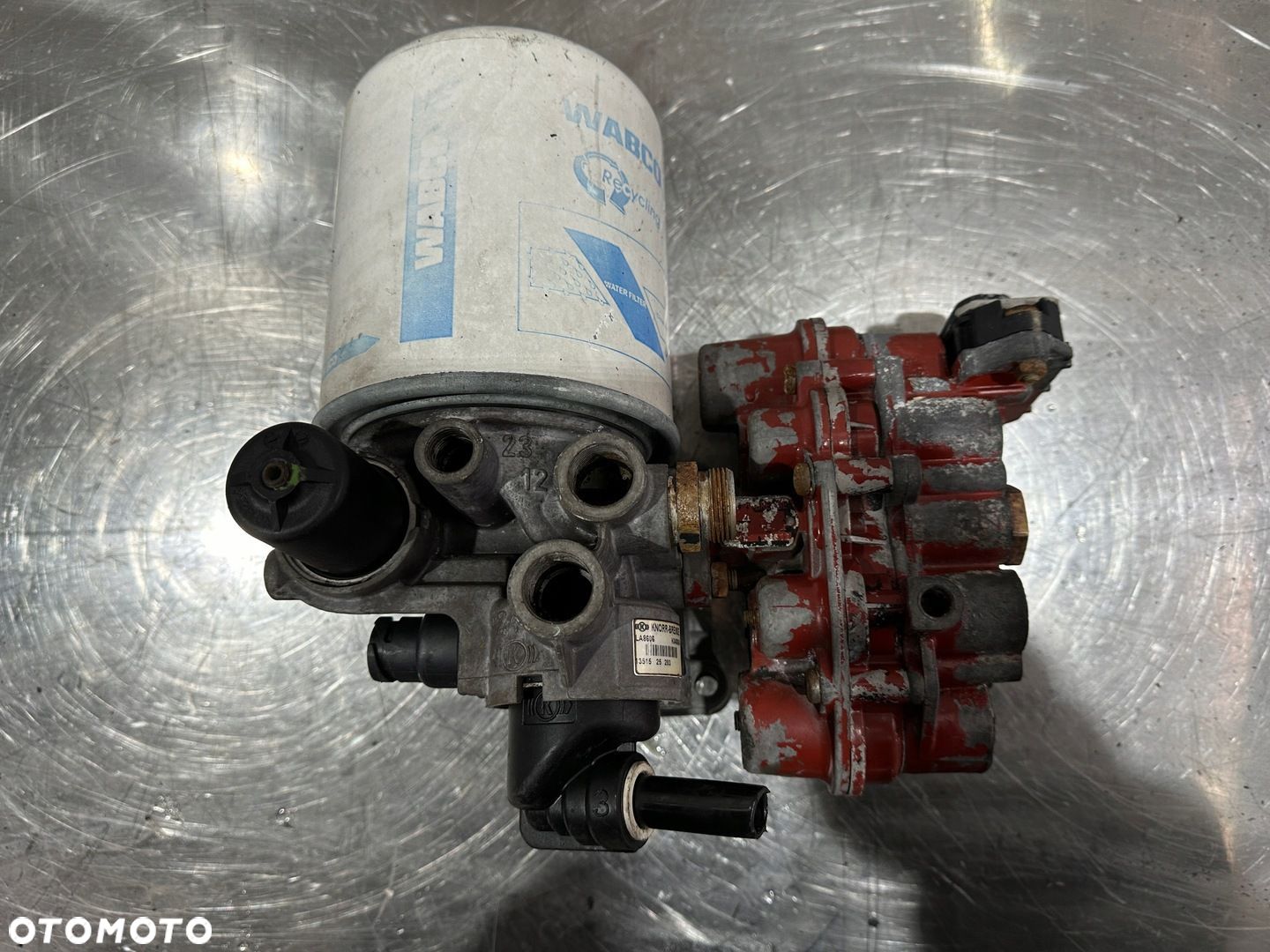 Osuszacz Powietrza Zawór Iveco Stralis K043830 K040604 K001455 5801414923 - 1