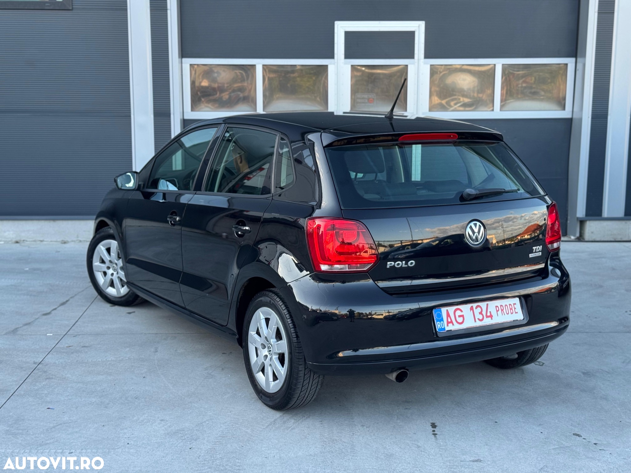 Volkswagen Polo 1.6 TDI DPF Trendline BlueMotion Technology - 4