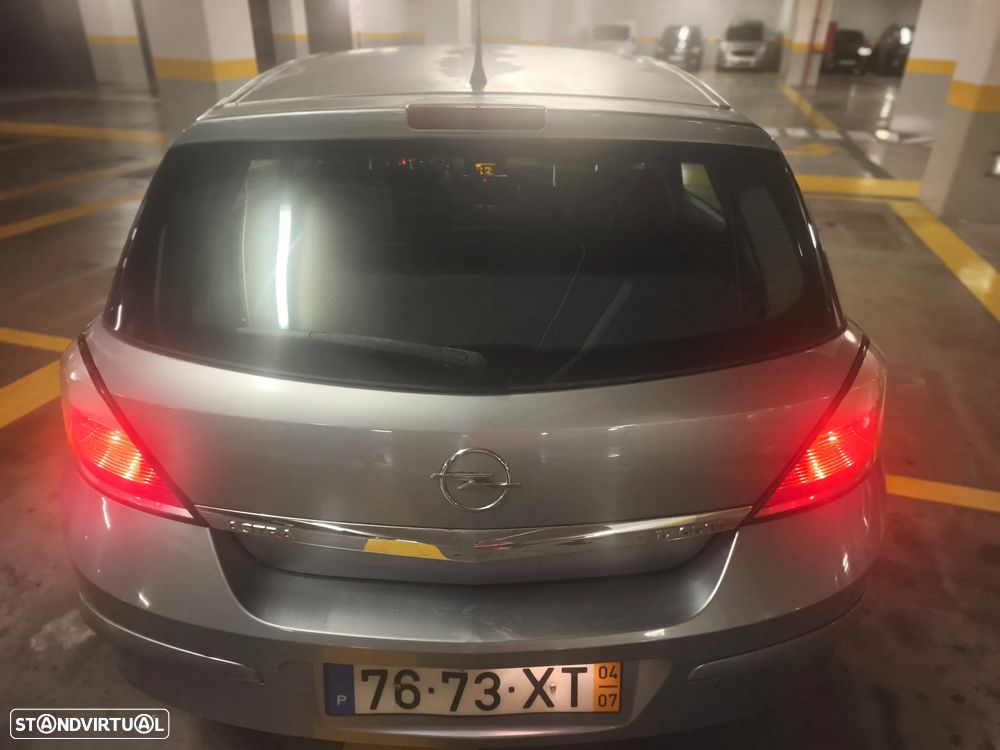 Opel Astra 1.7 CDTI Cosmo M5 - 31