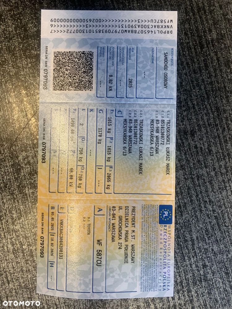 Toyota Yaris Hybrid 1.5 Executive - 17